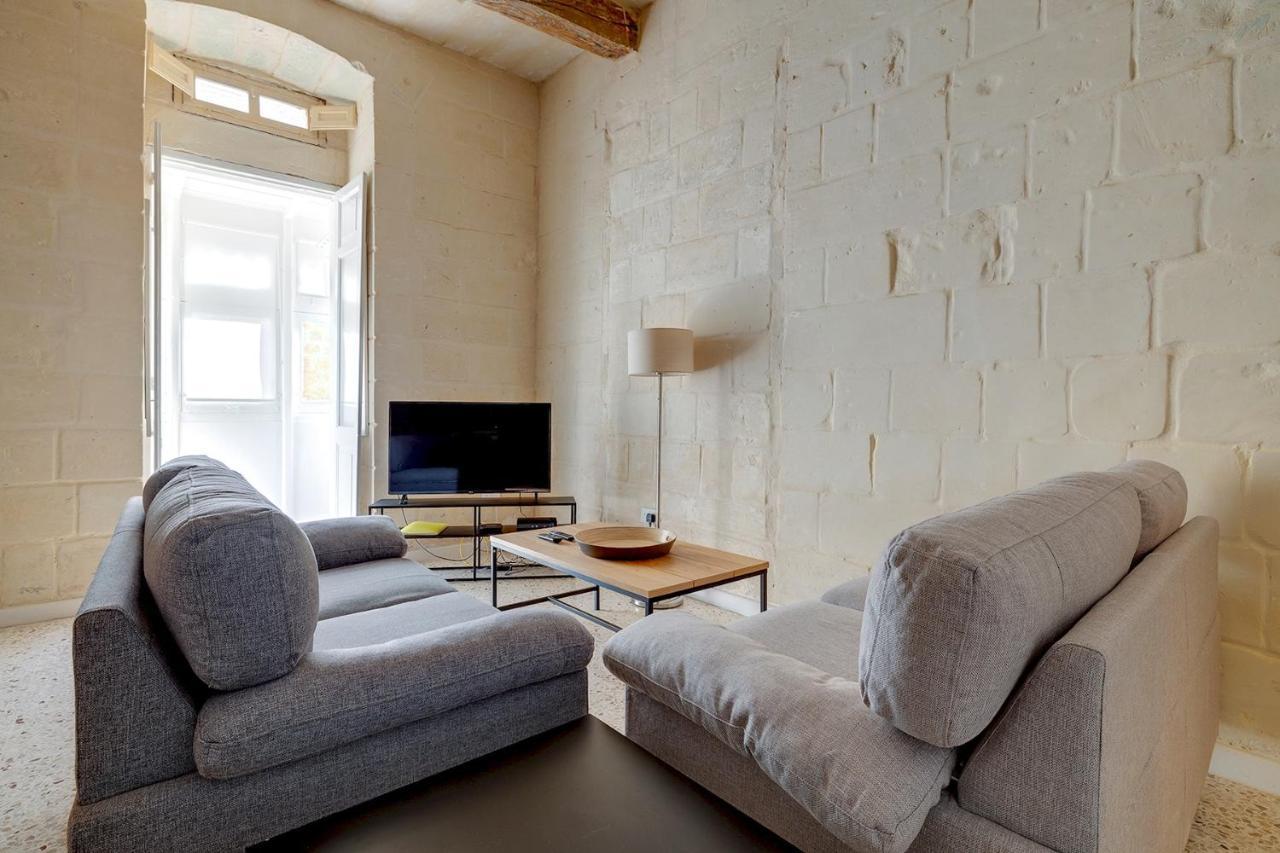 Comfy 2 Bedroom Flat In The Heart Of فاليتا المظهر الخارجي الصورة
