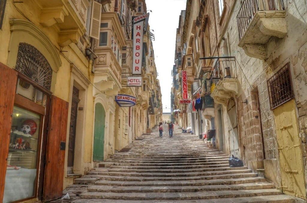 Comfy 2 Bedroom Flat In The Heart Of فاليتا المظهر الخارجي الصورة